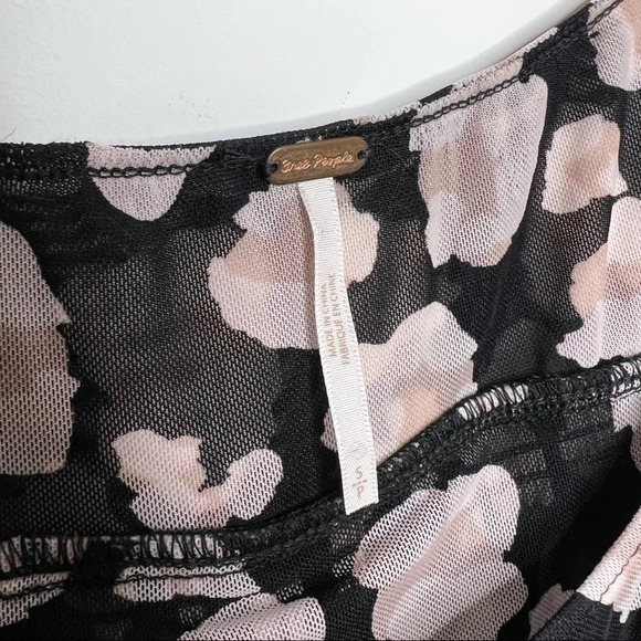 FREE PEOPLE Meg’s All Over Leopard Camo Print Scoop Neck Bubble Hem Blouse - Picture 7 of 11